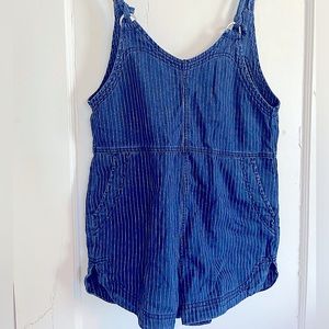 American Eagle XS shorts overalls